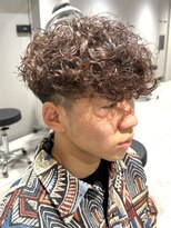 テクト バイアッシュ 吉祥寺店(Tect by Ash)&nbsp;スペインカールフリンジカットテーパーフェードスパイラルパーマ