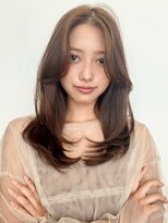 ビーチ(BEACH)&nbsp;韓国レイヤーカット前髪なしヨシンモリミルクブラウンくびれヘア