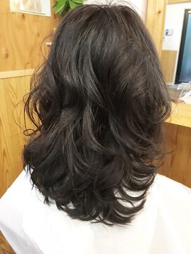 ララテラス(LaLa Terrace) ～LaLa Terrace流～ダークグレー×ボリュームカール