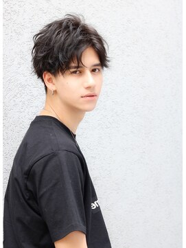 ネイビー(NAVY) ソフトツーブロック くせ毛風パーマ トランクスヘア 黒髪