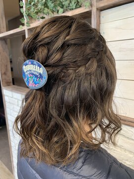 シェリール 八千代台駅(CHERIR) あみこみハーフアップアレンジ