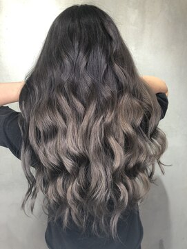 テテ(TETE) グラデーションベージュ