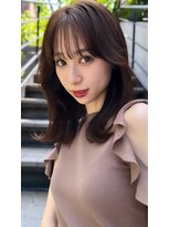 ドットハリス(.Hallis) 大人かわいい/小顔/ミディアムレイヤー/20代30代40代