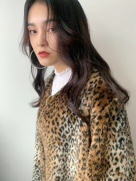 シーム(SEAM) 韓国風黒髪ロングヘア