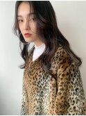 韓国風黒髪ロングヘア
