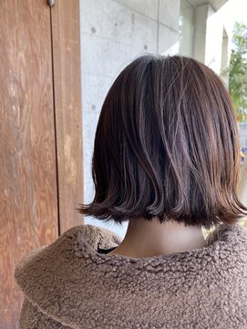 メロウ ヘア(mellow hair) 切りっぱなしボブ