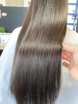 ジーニー 横浜(giinii)&nbsp;圧倒的艶髪_髪質改善_縮毛矯正_アッシュブラウン_渋谷良太