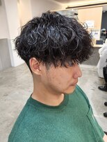 ニアウ 伊勢崎連取店(Niau)&nbsp;波巻きスパイラルパーマツイストスパイラルパーマメンズマッシュ