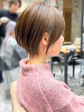 アフロート ルヴア(AFLOAT RUVUA) みねスタイル♪ 似合わせ ショート ボブ 20代 30代 小顔 新宿