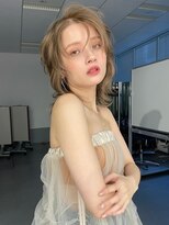 ランテルディ 渋谷(LANTERDIT)&nbsp;ハイトーンカラー　外国人風　レイヤーカット　ミディアムヘア