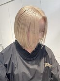 イメチェンボブ美髪レイヤーホワイトブロンド