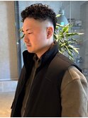 ベリーショート 波巻きスパイラル 刈り上げ アップバング 20代