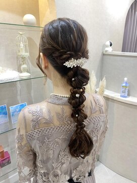 カラークチュール(Color Couture) ミディアムヘア/暗めカラー/デザインカラー/縮毛矯正/くびれヘア