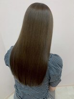 ソンノ(sonno)&nbsp;オリーブグレージュカラー 透明感カラー ストレート 髪質改善