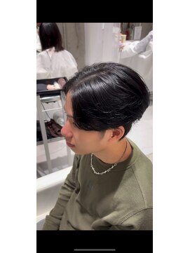 ミリ(milli Produce by ITAKURA) 毛流れセンターパート