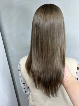 ジーナ 新越谷(Zina) 髪質改善*オリーブベージュ*艶髪ロング【Zina 新越谷】