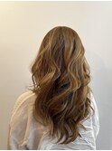 くせ毛ロングレイヤー　ハイライトカラー