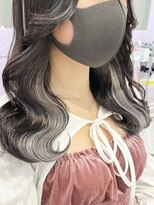 エル ヘアサロン なんば店(eL)&nbsp;シルバー/イヤリングエクステ@AZUSA