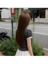 ララルーモ 渋谷公園通り店(LaLarOomo)&nbsp;ナチュラルストレートで魅せる艶髪ロング