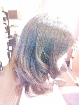 ヘアメイク ビス(Hair Make Bis.) 大人のロングスタイル