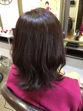 ルミエール(Lumiere) 外はねミディ