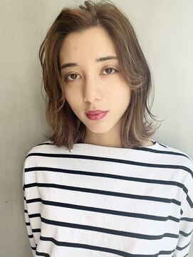 アルバム 銀座(ALBUM GINZA) 外ハネロブ_耳かけウェーブパーマフォギーベージュ_66993