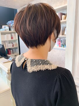 キャアリー(Caary) 福山市 丸みショートヘア/ショートボブ/ベリーショート人気Caary