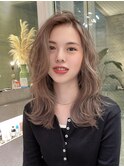 韓国風レイヤーカット　ミルクティーベージュ
