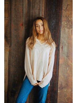 アリウス(ALIUS by posh) 【ALIUS 池袋】シャドールーツ×ナチュラルブロンド