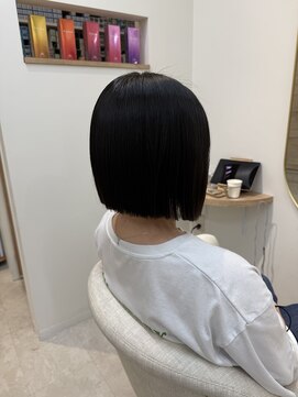 シアアルン 新小岩店(SHEER alun) 前下がりボブ