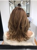 モテ髪シアカラー×ふんわりセミディヘア