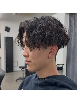 ウェーブ(WAVE) ツイスパ/センターパート/ツイストスパイラル/ツイスト/癖毛