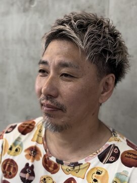 オルト(Altn) 大人の波巻きスパイラルパーマミディアムロングメンズカットヘア