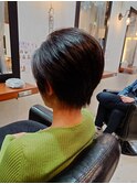 ショートボブ