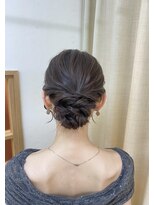 ソノ(sono)&nbsp;アップヘア　シニヨン　参列ヘア　ドレスヘア