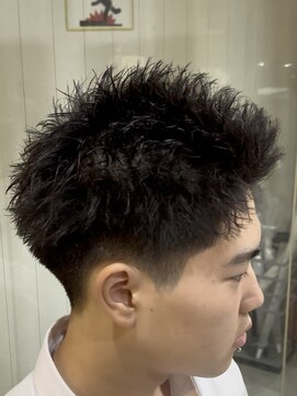 ライズ 渋谷店(RISE) スパイキーショート