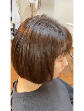 美容室 シュシュ(Chou-Chou) キュートな大人ボブスタイル