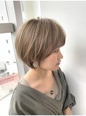 ショートボブ