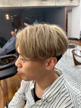 ザデイトウキョウ 表参道 青山(THE DAY TOKYO) MEN'S HAIR/ハイトーンショート/刈り上げマッシュ/表参道駅