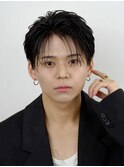 マッシュセンターパートツーブロックフェザーパーマニュアンス