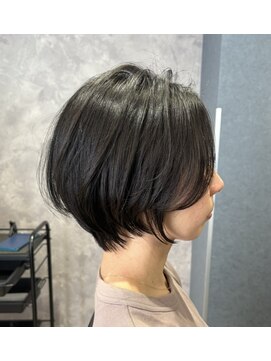【自宅で簡単セット】ショートボブ