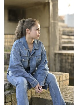 外国人風ブリーチ透明感グレージュカラー