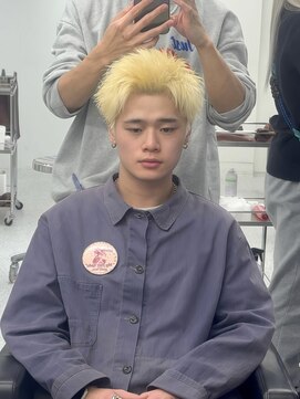 メンズペレ 渋谷(MEN'S PELE) MEN’S HAIR/波巻きツイストスパイラル/リバースセンターパート