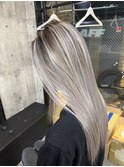 【巻かなくても可愛いロングバレイヤージュ 】