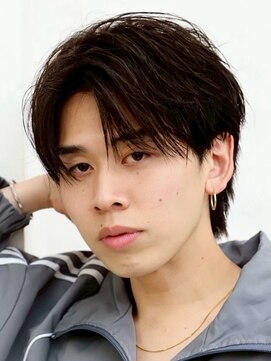ルーシー 名古屋栄(LUCEY) センターパートニュアンスパーマフェザーパーマ波巻きパーマ