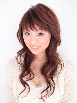 ダアッカ(da acca) 大きめカールをランダムに施したゆるやかパーマ