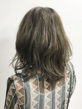 クアトログランシュ 水戸店(QUATRO×GranCieux) マットグレージュひし形シルエット★QUATRO★