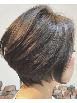 ロゼット バイ クレール(Rosette by Clair) 大人可愛い♪ショートボブ