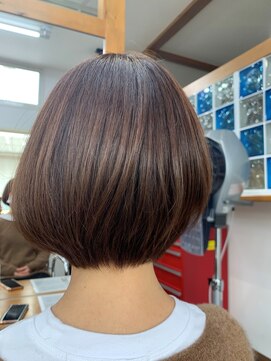 チームボス(Team BOSS) 【Team BOSS】フォルムが可愛いショートスタイル