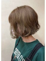 ヘアメイク イズム(HAIR MAKE ism) 前下がりボブ×オリーブベージュ